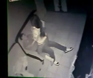 加拿大白人母亲手淫 业余的妻子饼