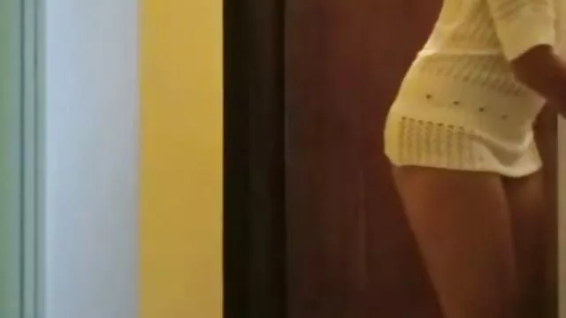 女人，妻子，打开楼梯到一个陌生人 业余的摩洛伊斯兰解放阵线的照片