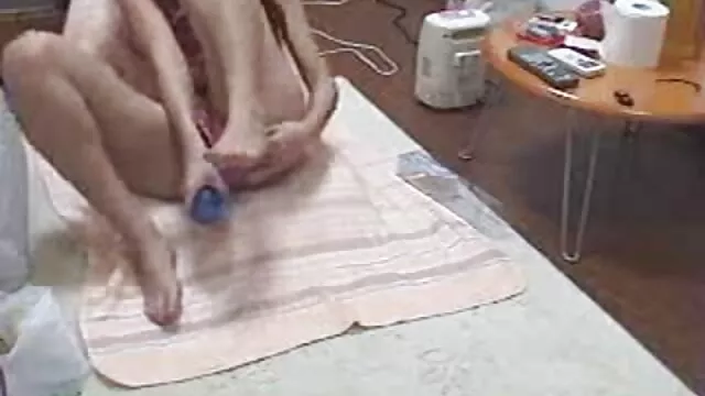 半女孩，你的大屁股是独自玩 业余代词