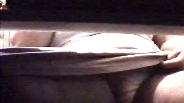 奶子很漂亮,青少年,19YO XXX,女孩,老女人,小 业余诱惑免费的